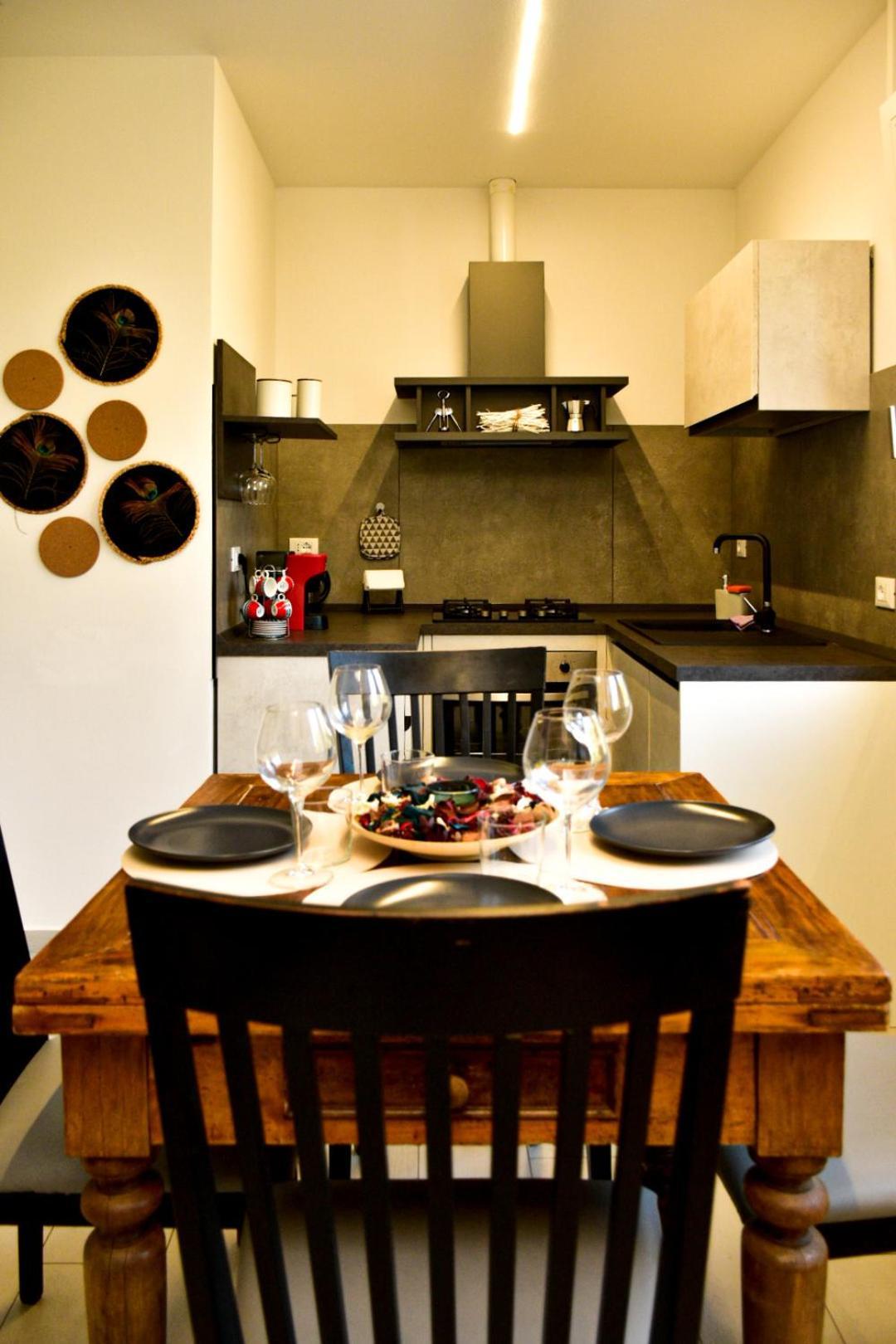 Apartament Obsidian -Centro- Wifi + Free Parking Rawenna Zewnętrze zdjęcie
